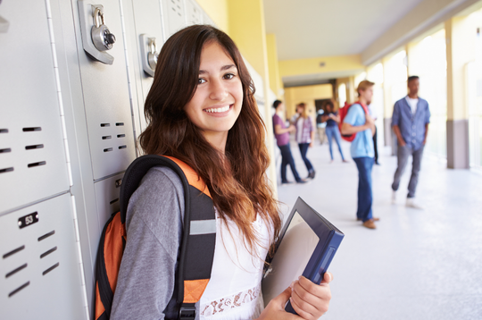 — 9. Sınıf Öğrencisi